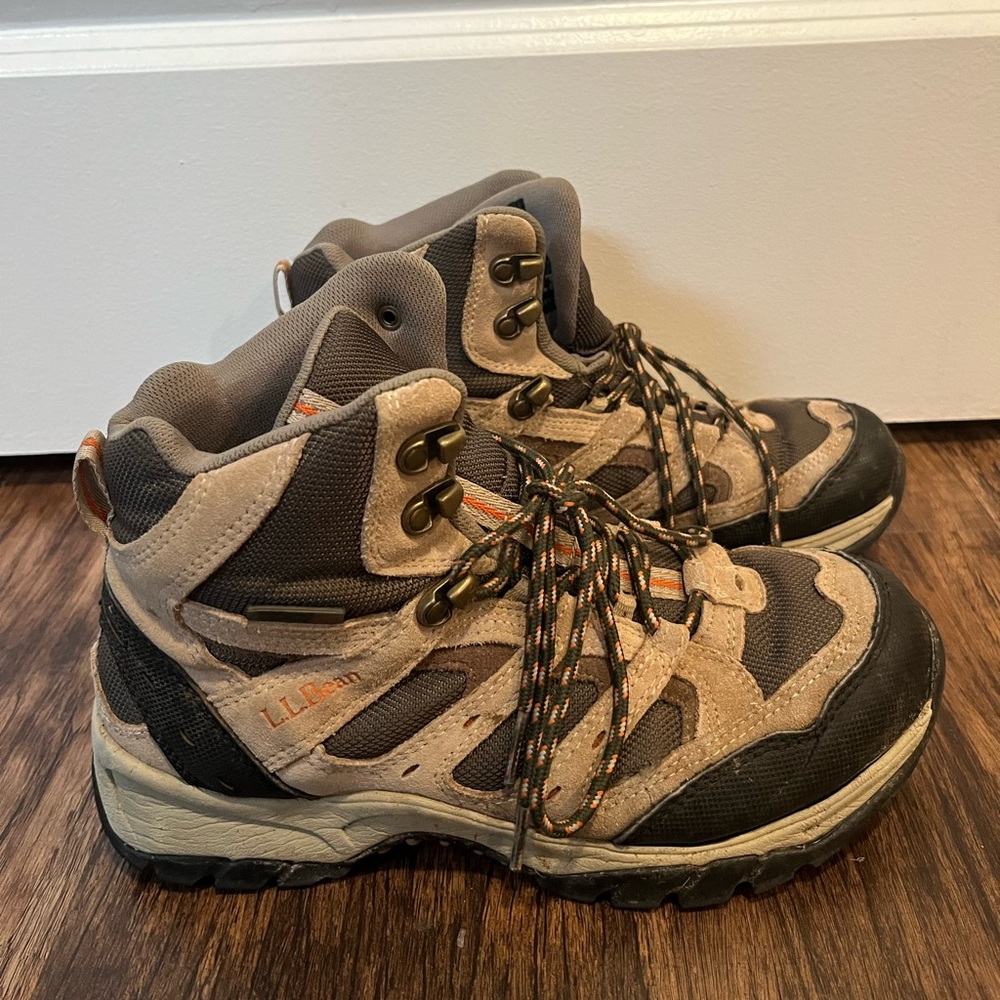 L.L. Bean Women’s Ankle Hiking Boots Size 8.5